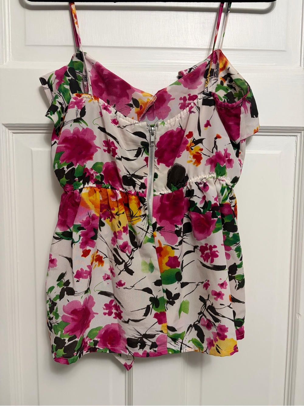 Floral Ruffle Top - Picture 2 of 4